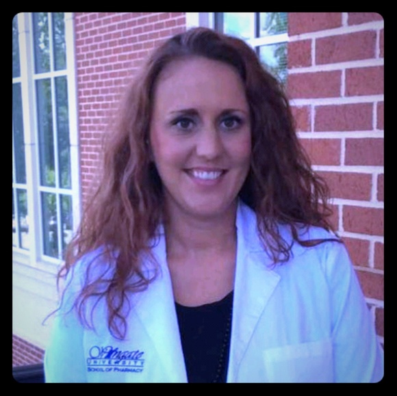 Meet your Posher, Brittany - Picture 4 of 4